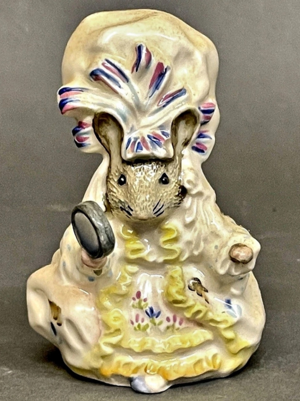 Stunning Beatrix Potter Beswick Rare Vintage 1989 Lady Mouse Figurine England
